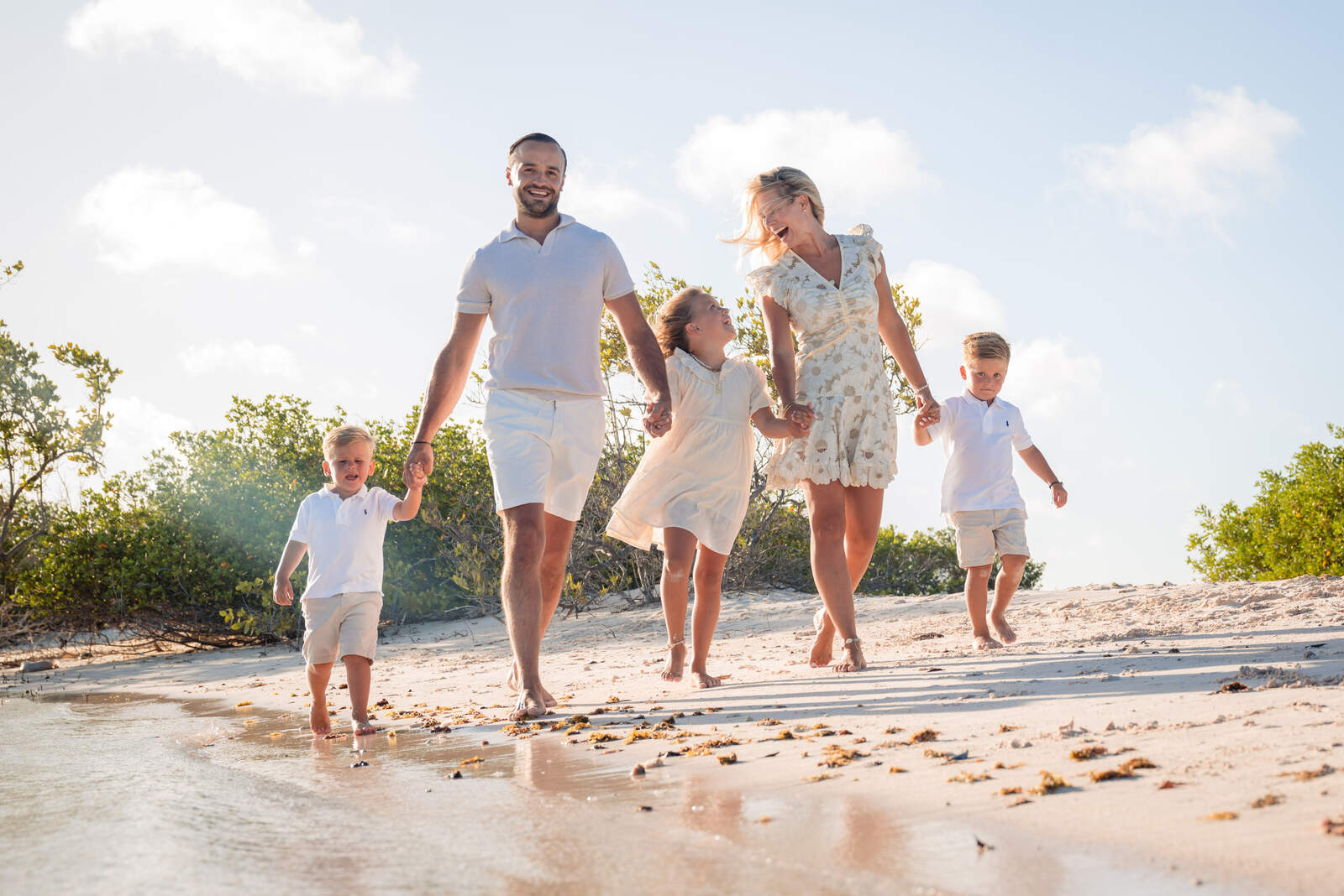 202507228 Aard, Suzanne, Liz, Finn & Stijn1094 _HR